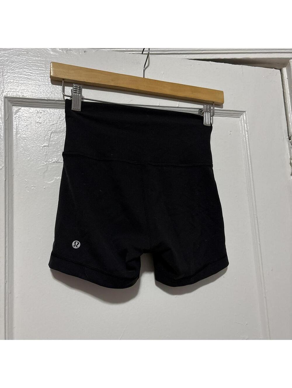 Lululemon Women's Black Shorts
